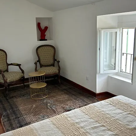 Maison Sur La Confort Apartment *